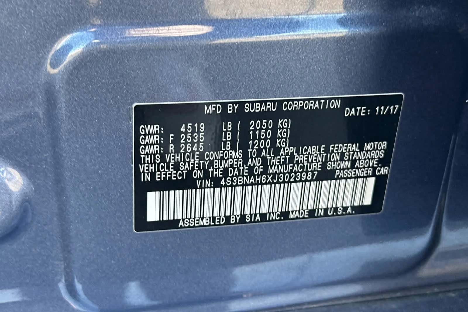 Used 2018 Twilight Blue Metallic Subaru Premium image 31