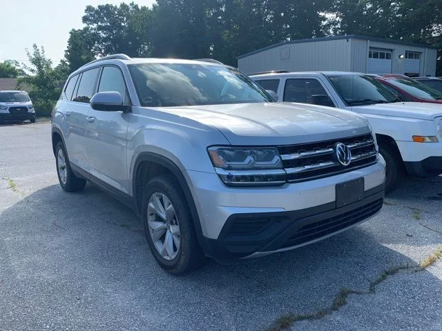 Used 2018 Volkswagen Atlas Launch Edition with VIN 1V2HR2CA6JC508299 for sale in Hendersonville, NC
