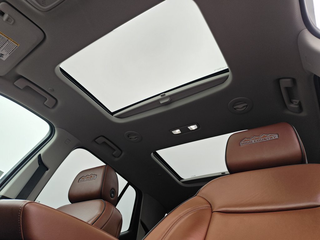 Used 2019 White Chevrolet High Country image 24