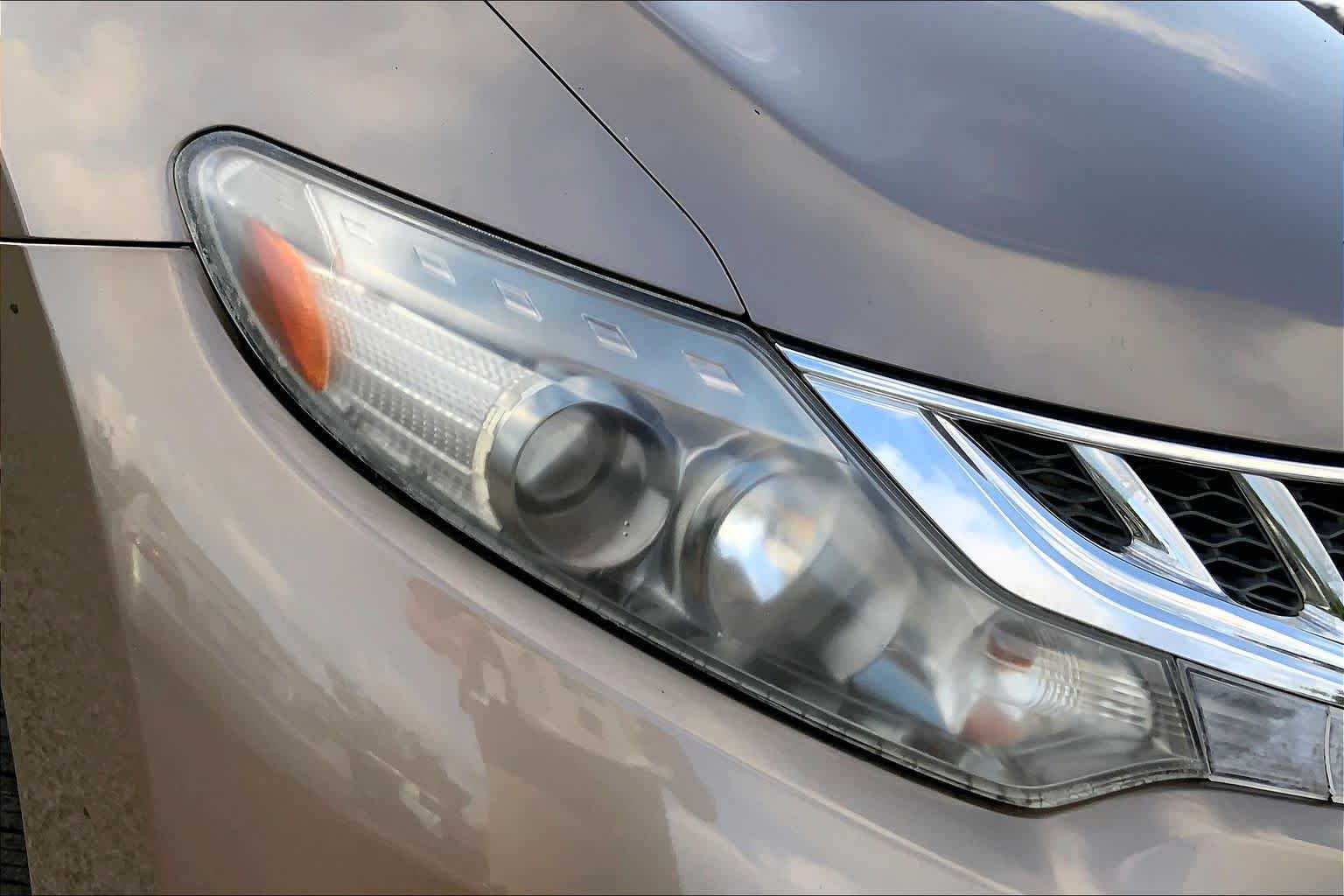 Used 2012 Tinted Bronze Metallic Nissan SL image 27