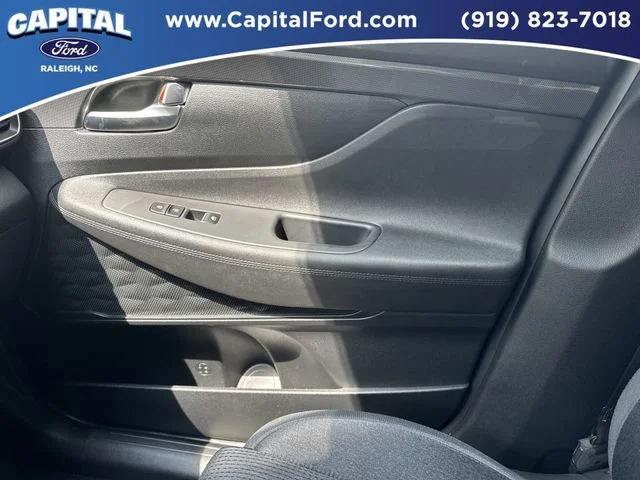 Used 2023 Gray Hyundai SEL image 28