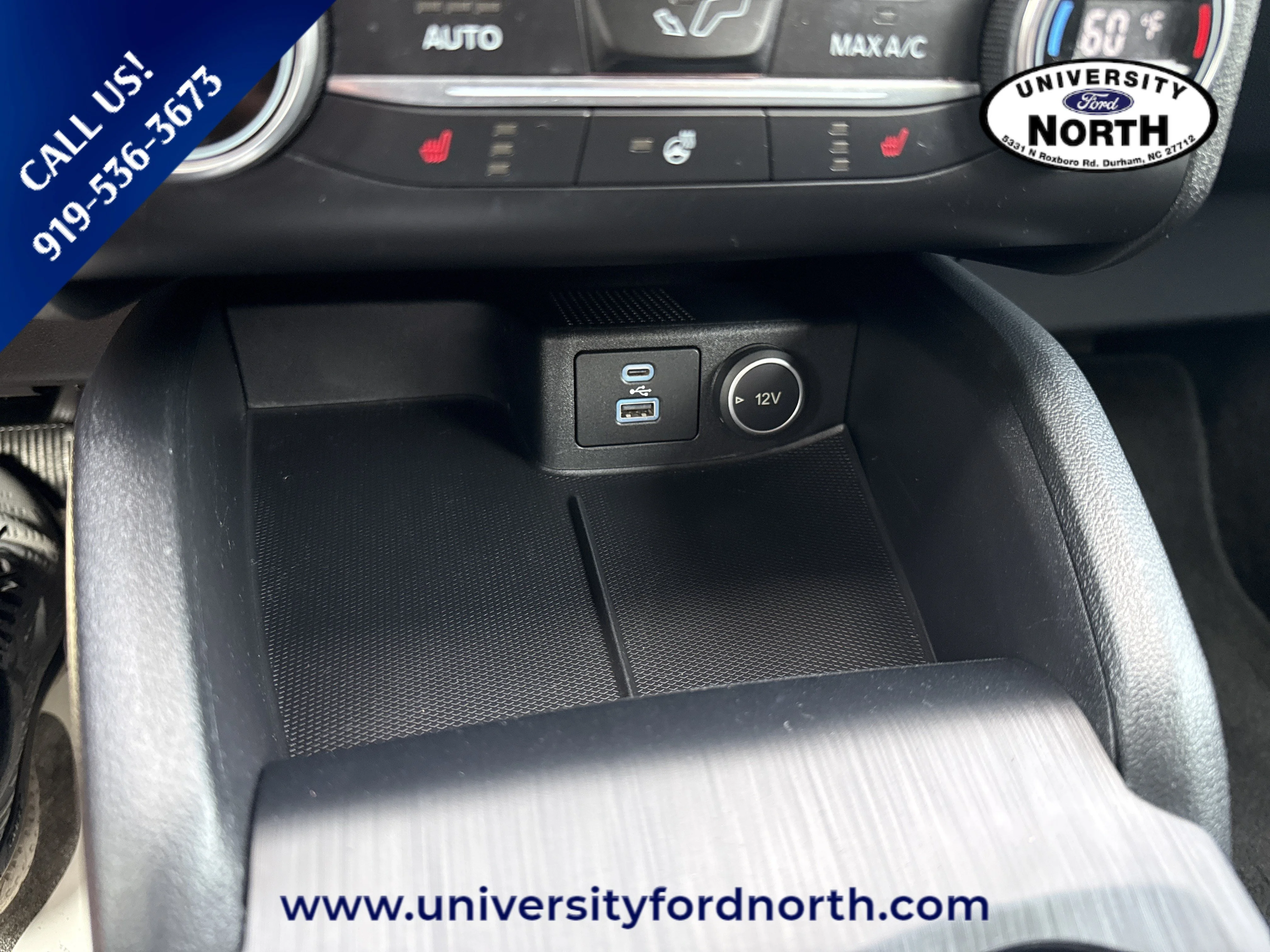 Used 2020 Magnetic Metallic Ford SEL image 26