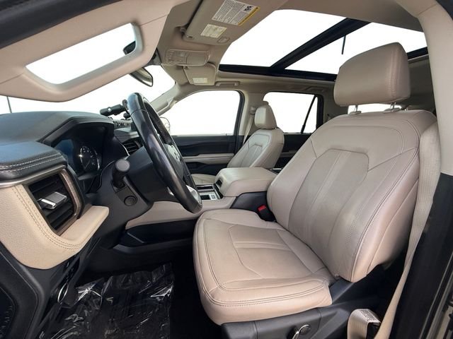 Used 2023 Black Ford Limited image 10
