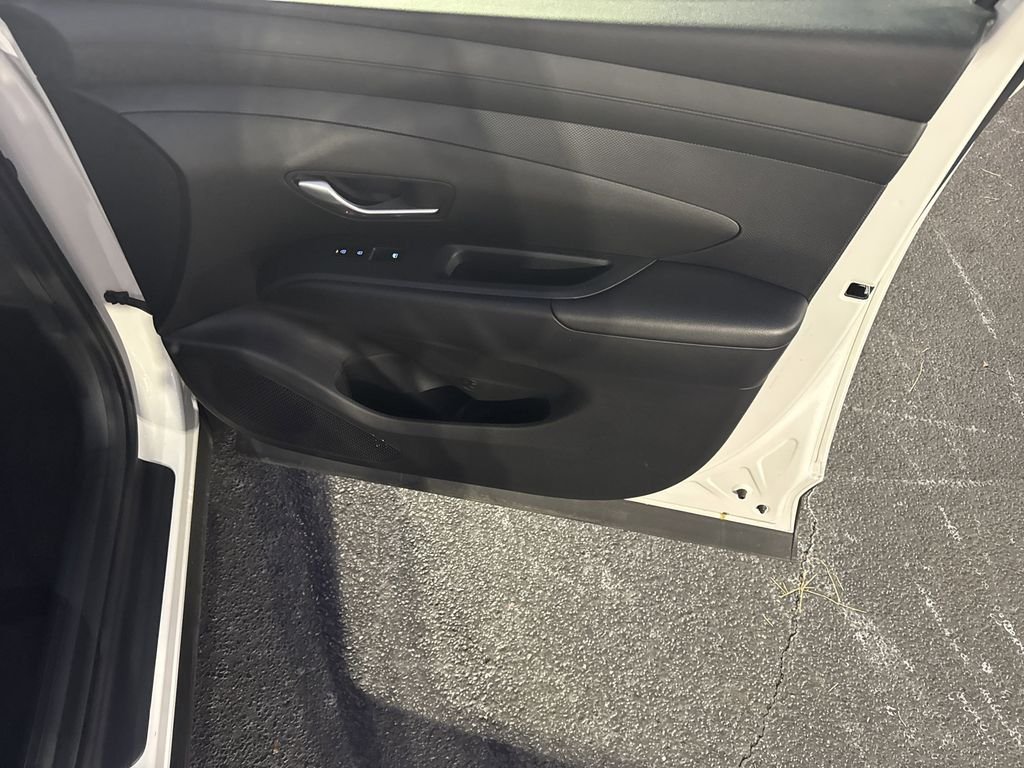 2025 Hyundai Tucson SEL - Photo 14