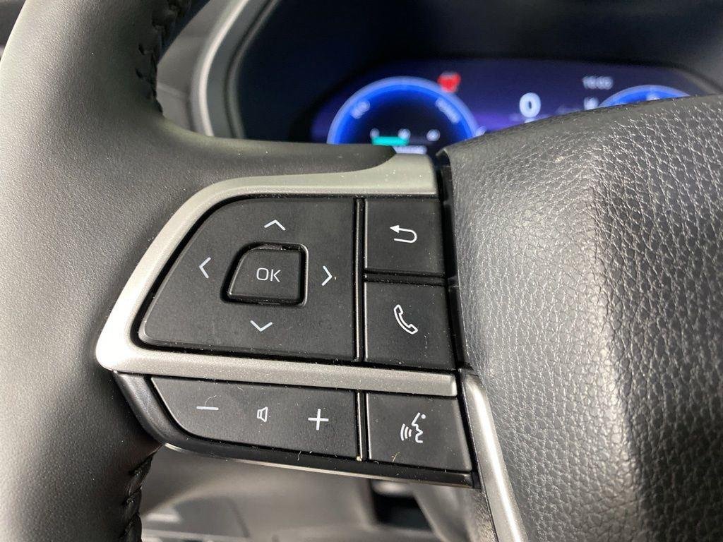 Certified Used 2024 Pearl Toyota Limited image 24