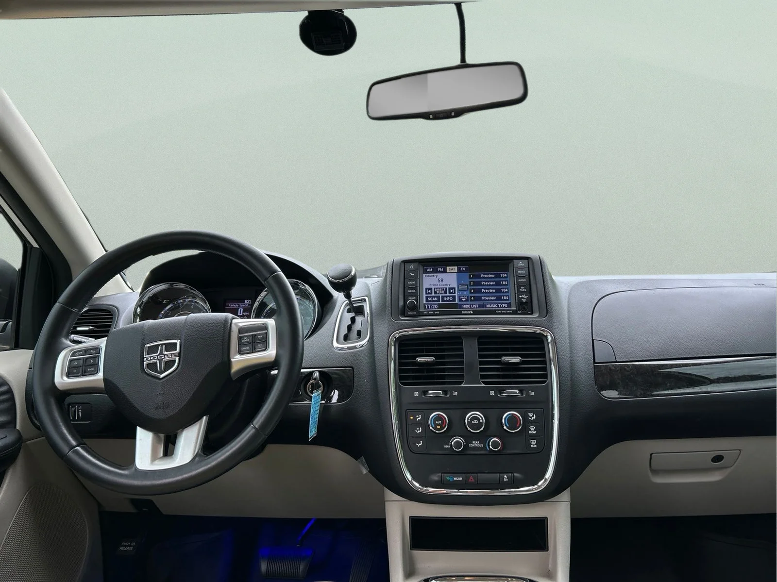 Used 2013 Stone White Dodge SXT image 14