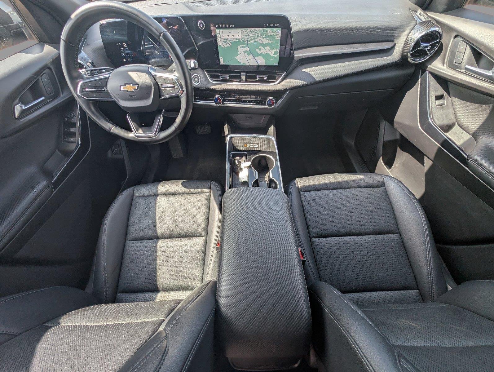 Used 2025 Sterling Gray Metallic Chevrolet LT image 33