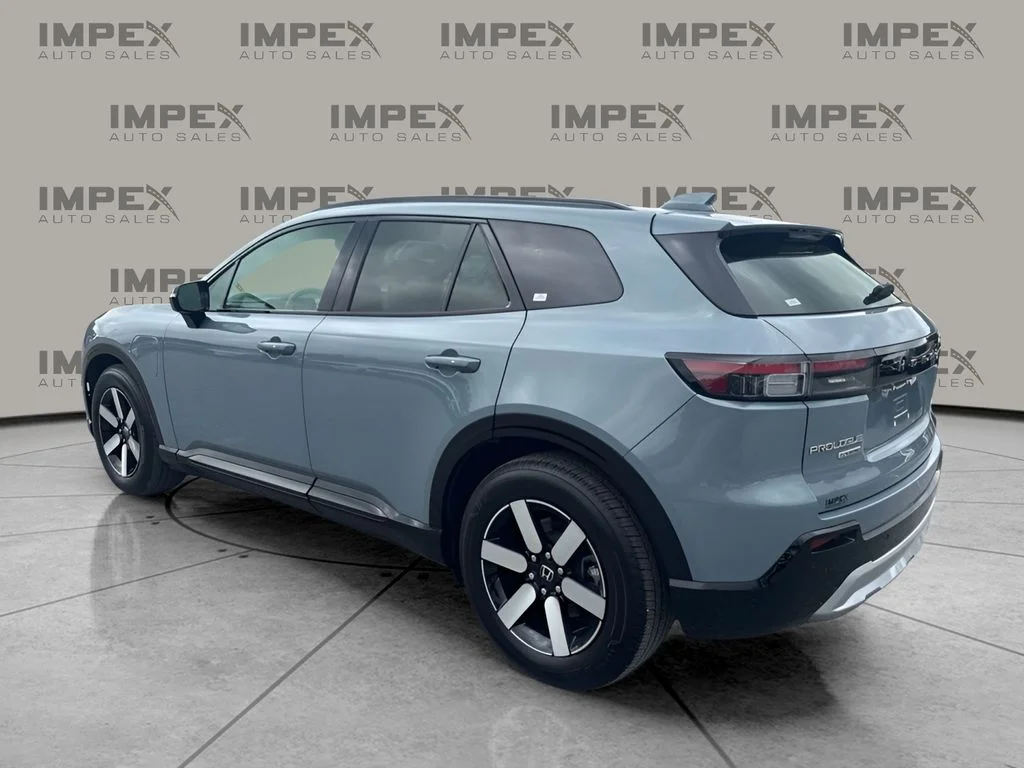 Used 2025 Gray Honda Touring image 3