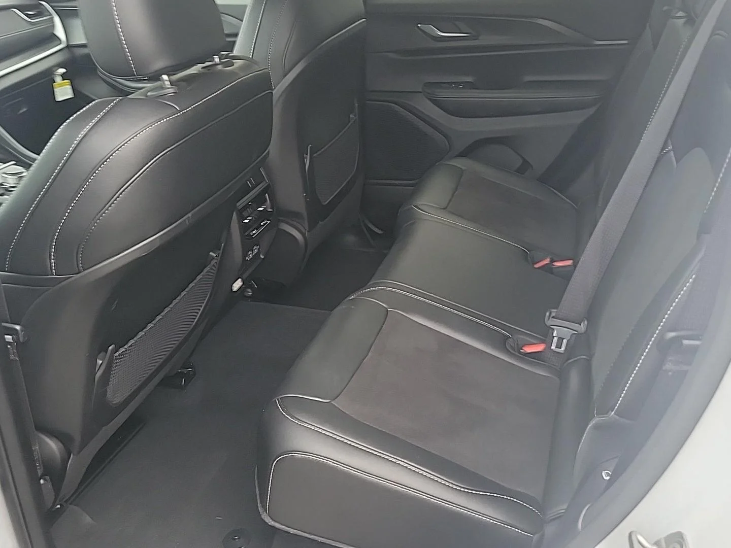 Used 2025 Bright White Clearcoat Jeep Altitude image 10