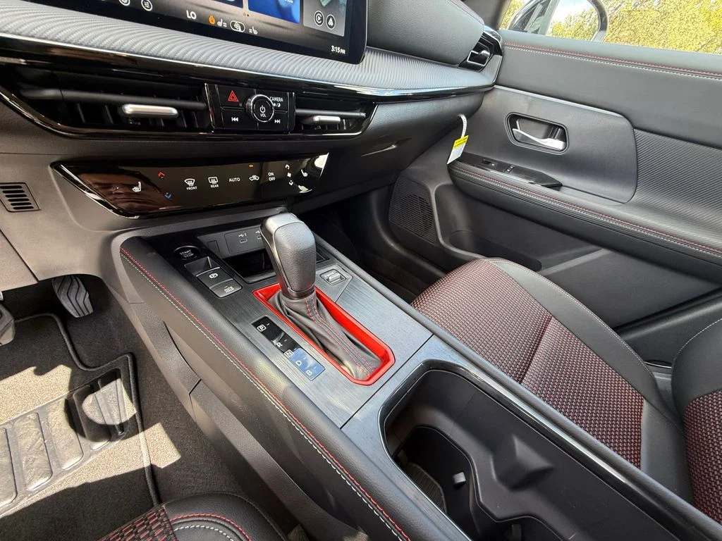 New 2027 Black Nissan SR image 22