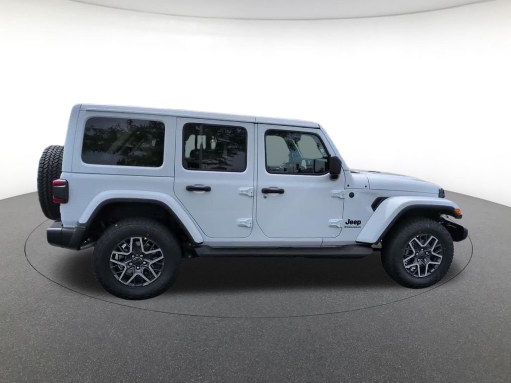 New 2026 Bright White Clear-Coat Exterior Paint Jeep Sahara image 7
