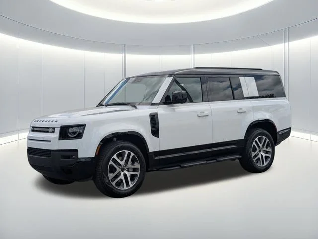 2026 Land Rover Defender 130 X-Dynamic SE P400's photo