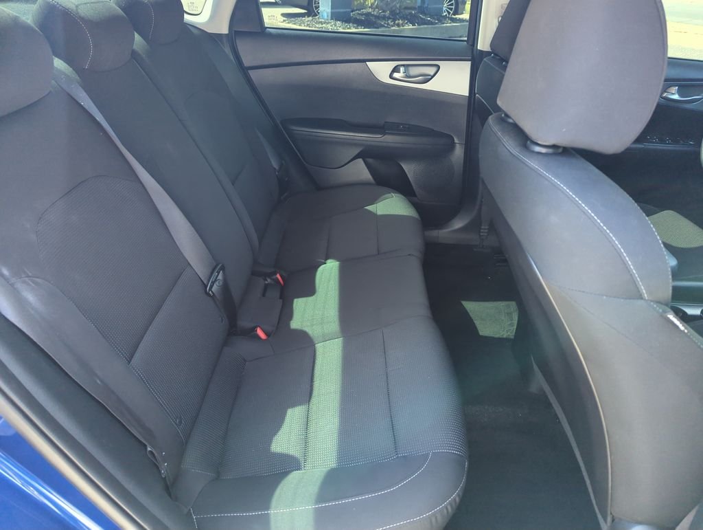 Used 2021 Blue Kia LXS image 30