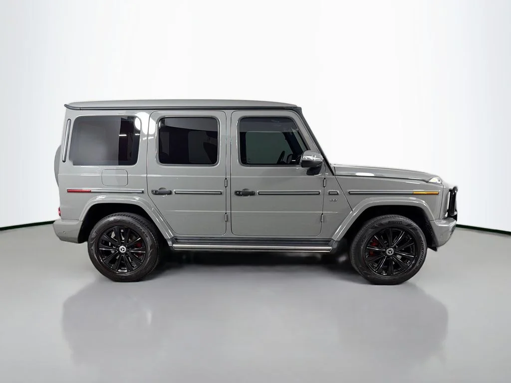Used 2021 Gray Mercedes-Benz G 550 image 4