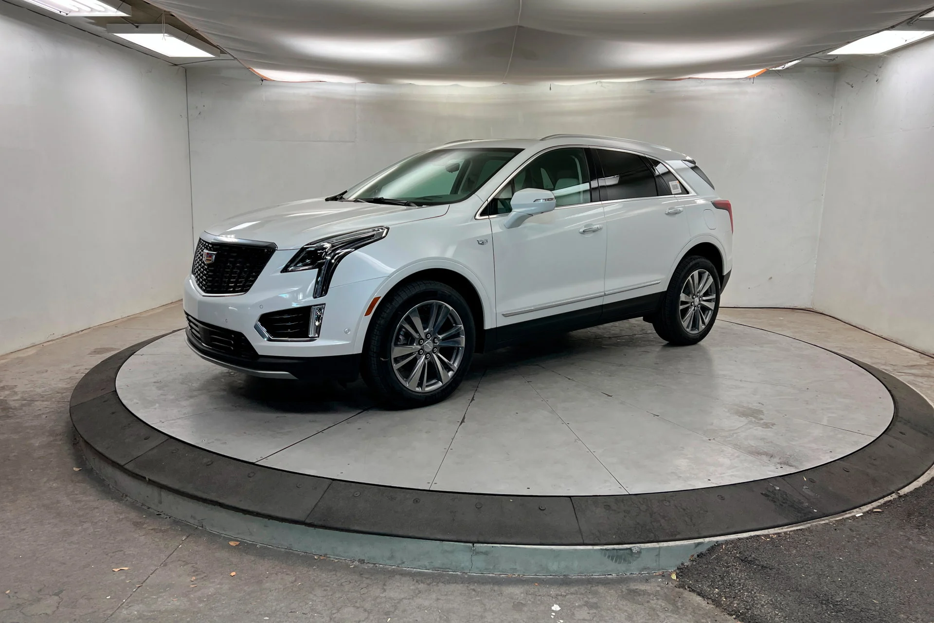 New 2026 Crystal White Tricoat Cadillac Premium Luxury image 1
