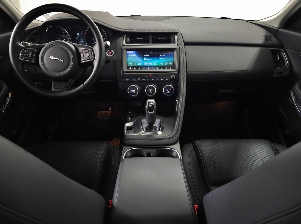 2020 JAGUAR E-PACE - Image 12