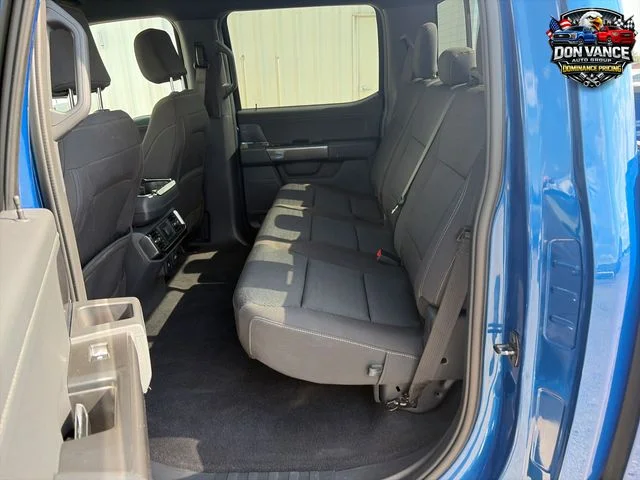 Used 2023 Blue Ford XLT image 24