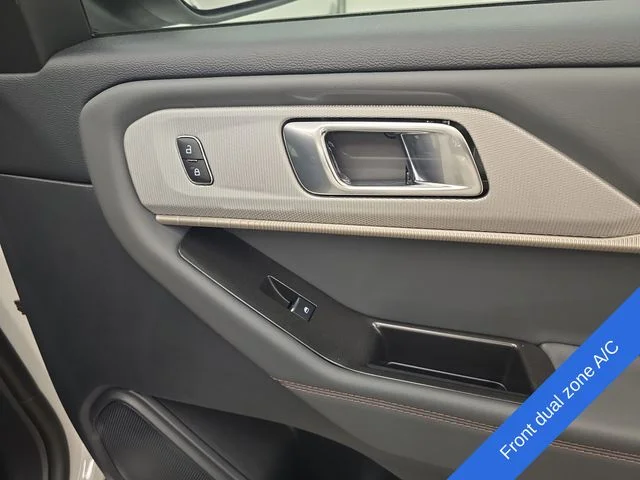 New 2026 Star White Metallic Tri-Coat Ford Active image 11