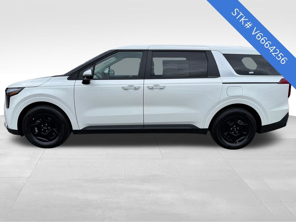 New 2027 Snow White Pearl Kia LXS image 4