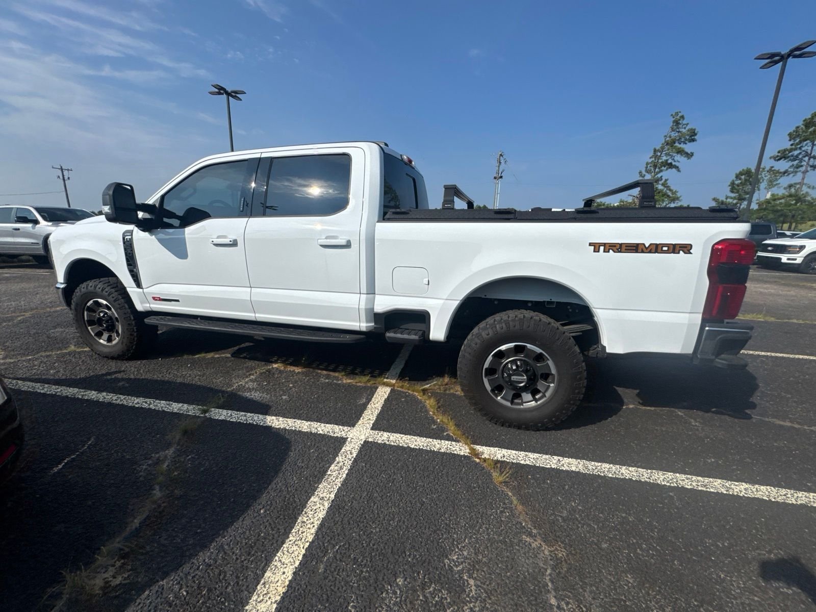Used 2024 White Ford Lariat image 8