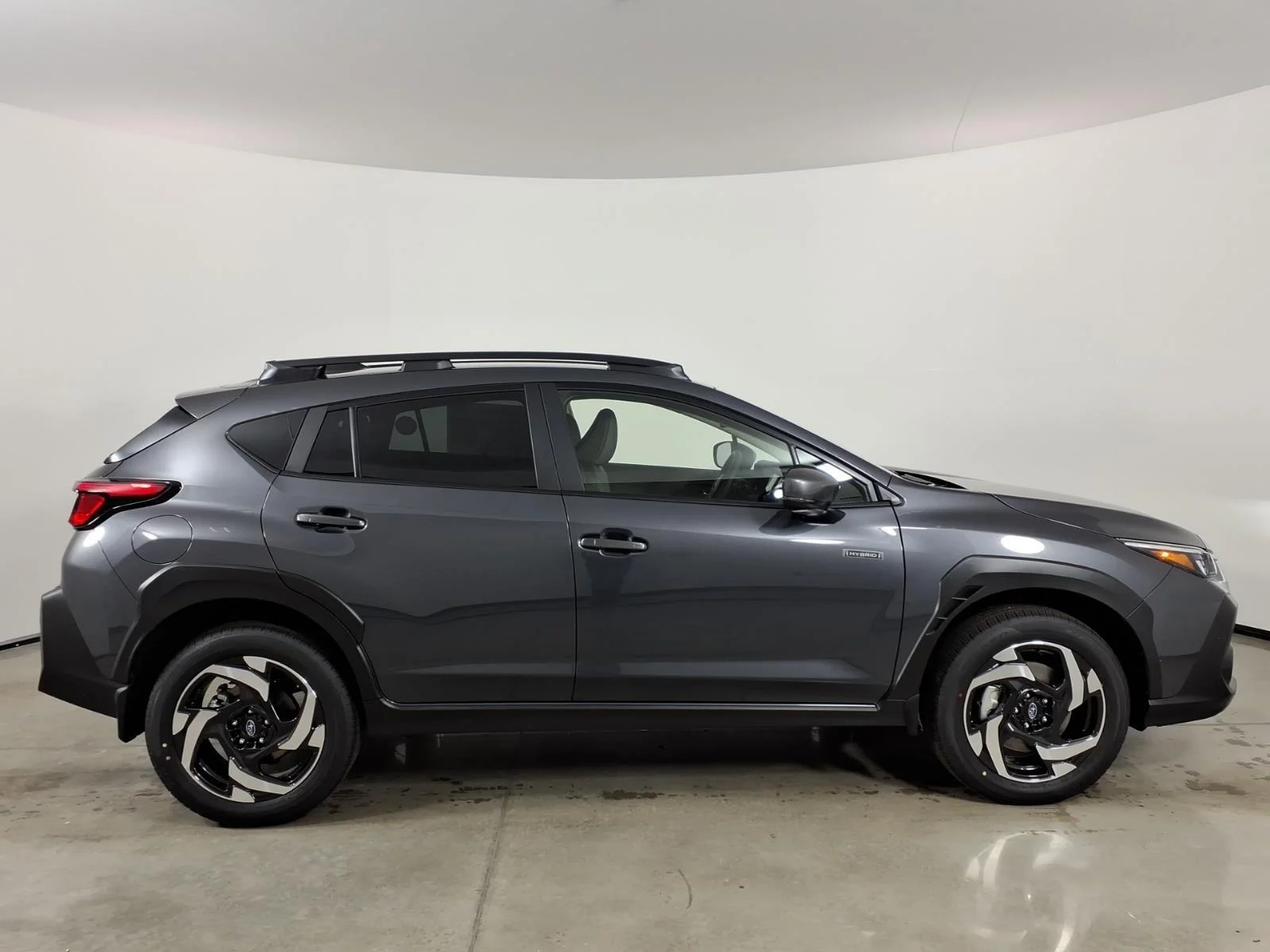 New 2026 MAGNETITE GRAY PEARL Subaru Limited Hybrid image 49