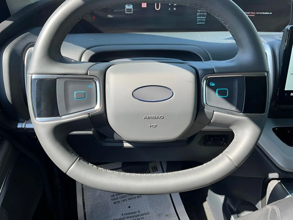 Used 2025 White Ford Active image 39