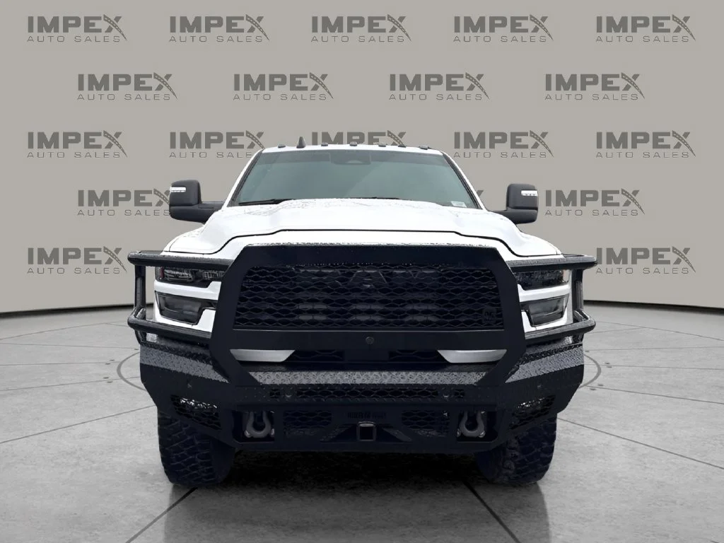 Used 2026 White Ram Big Horn image 8