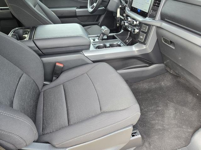 New 2026 Oxford White Ford XLT image 29