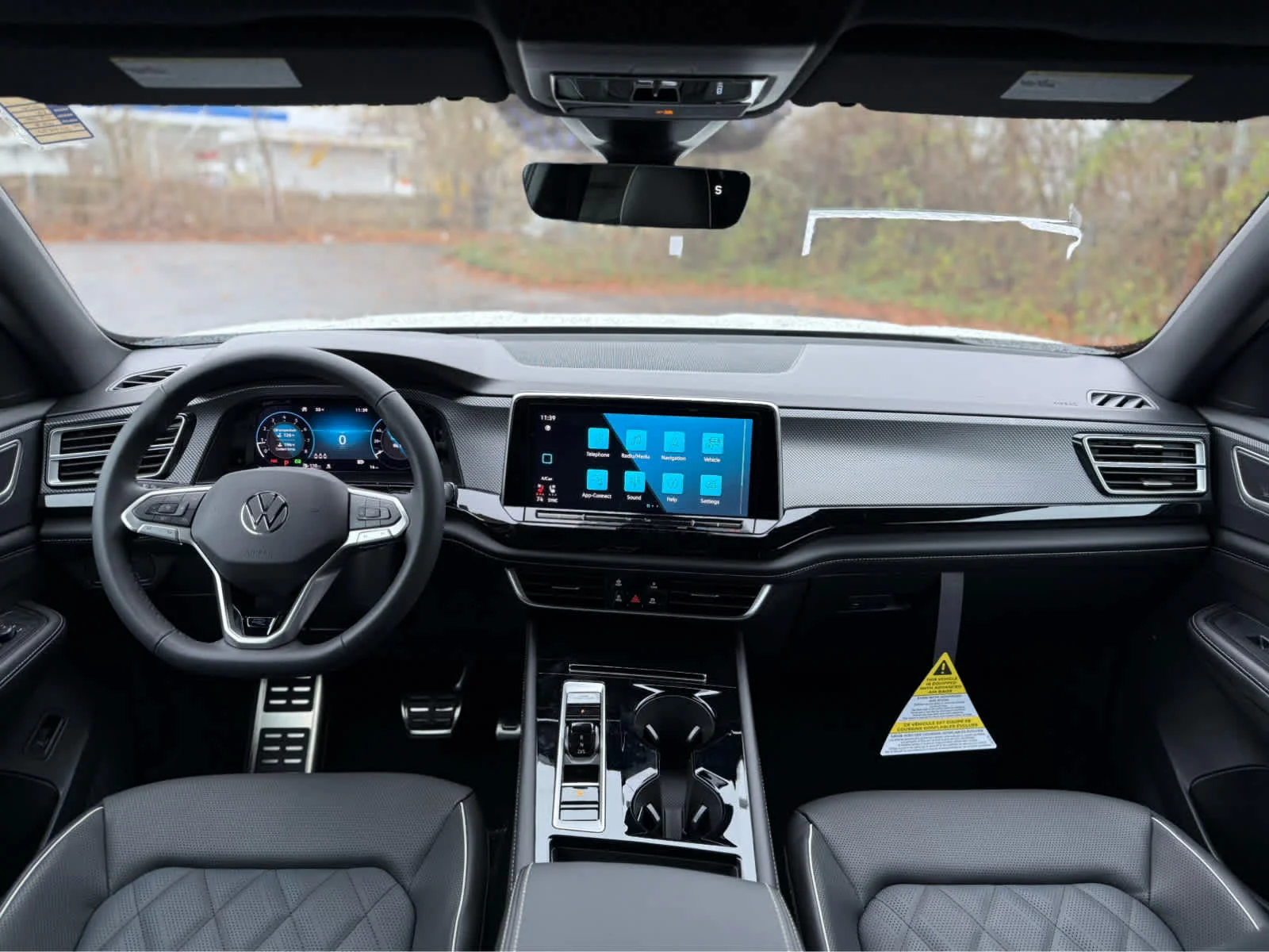 2026 Volkswagen Atlas Cross Sport SEL Premium R-LINE - Photo 17