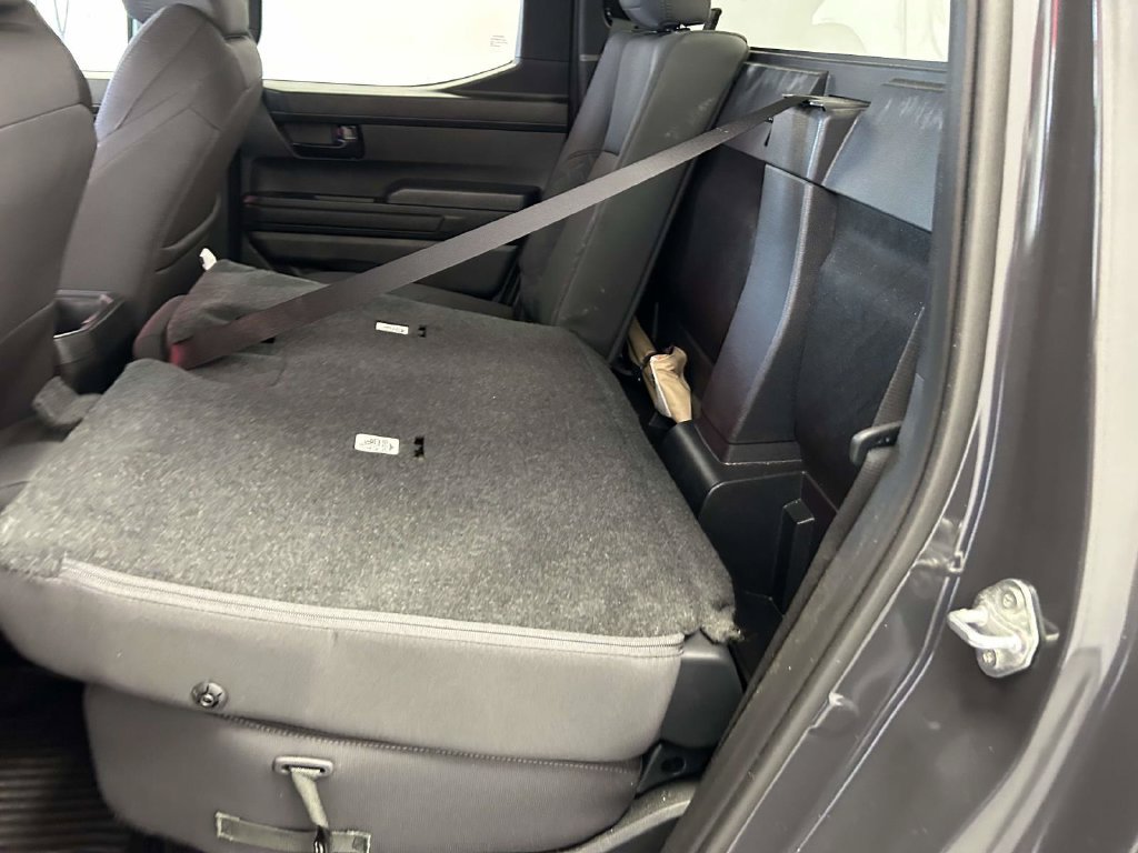Used 2025  Toyota SR5 image 15