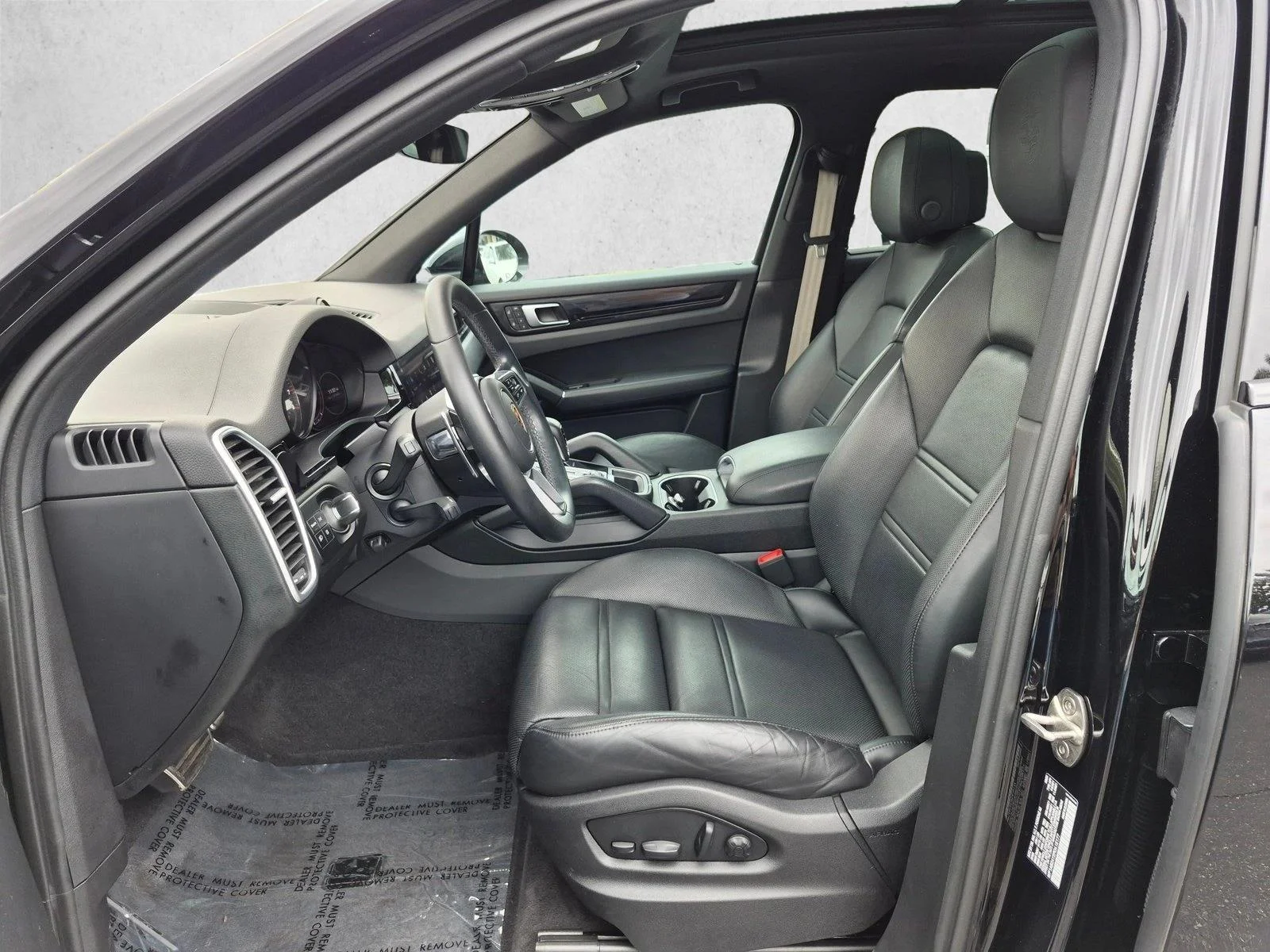 2023 Porsche Cayenne Platinum Edition - Photo 11