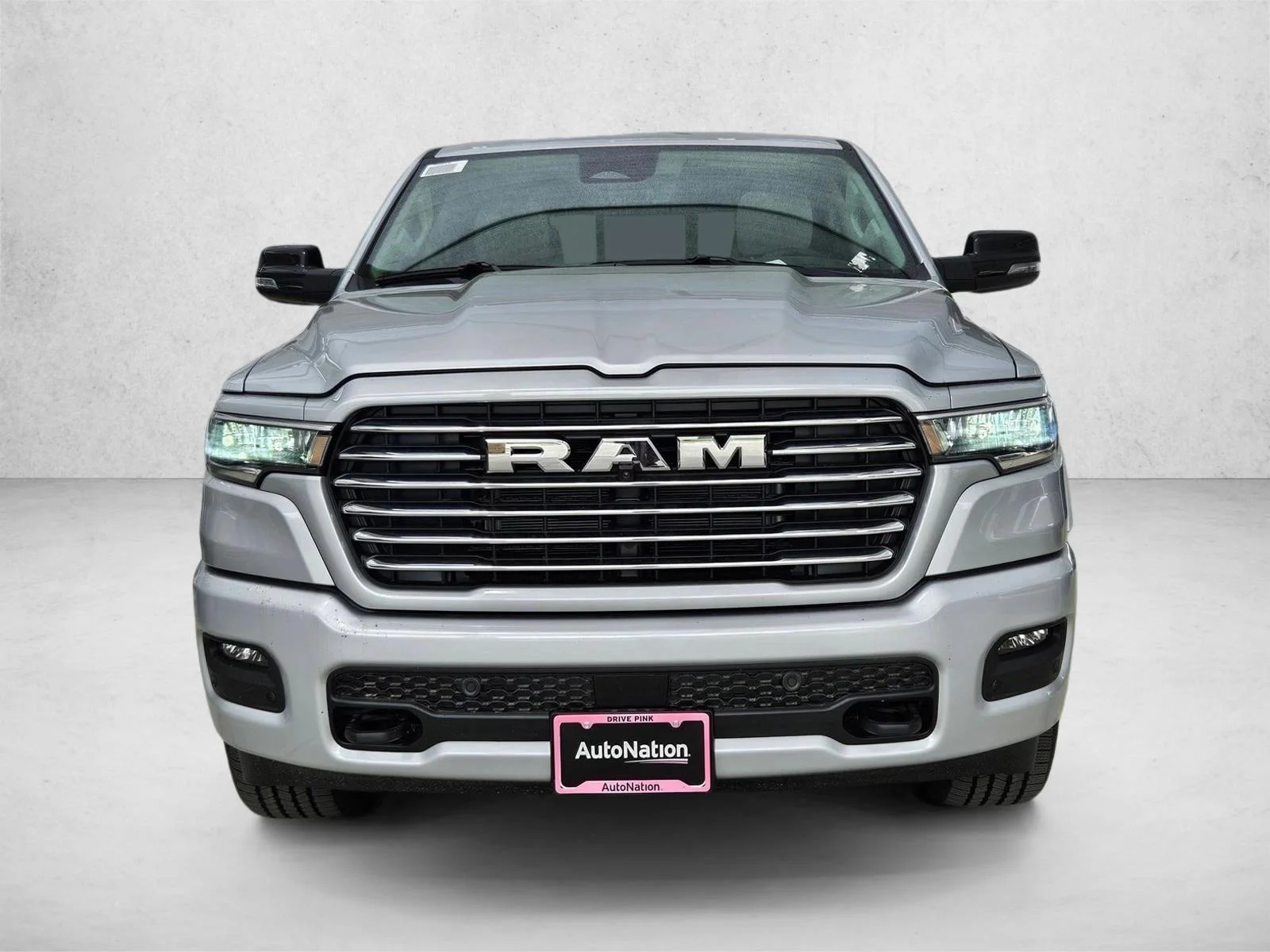 New 2026 Silver Zynith Exterior Paint RAM Laramie image 6