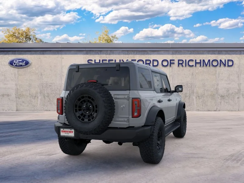 New 2026 Avalanche Gray Ford Outer Banks® image 8