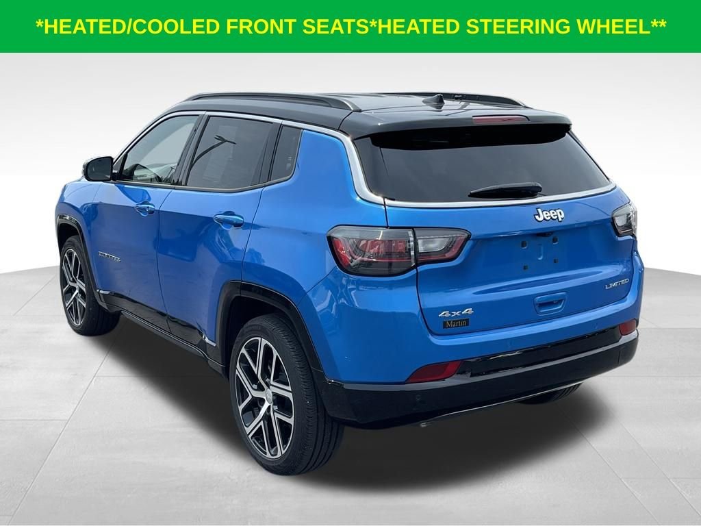 Used 2024 Hydro Blue Pearlcoat Jeep Limited image 10