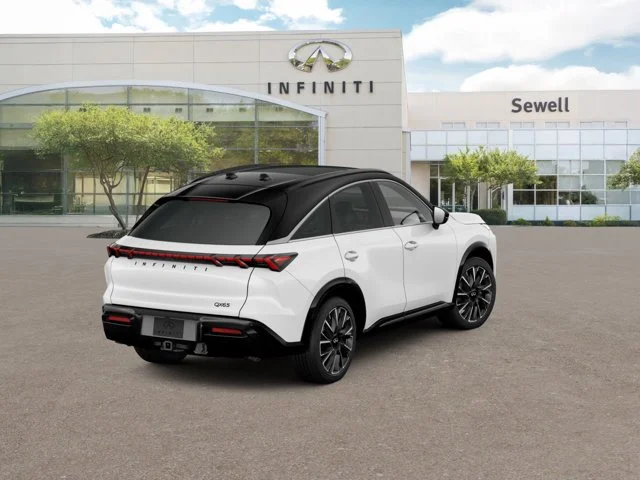 New 2027 2T RAD WHT INFINITI Autograph AWD image 5