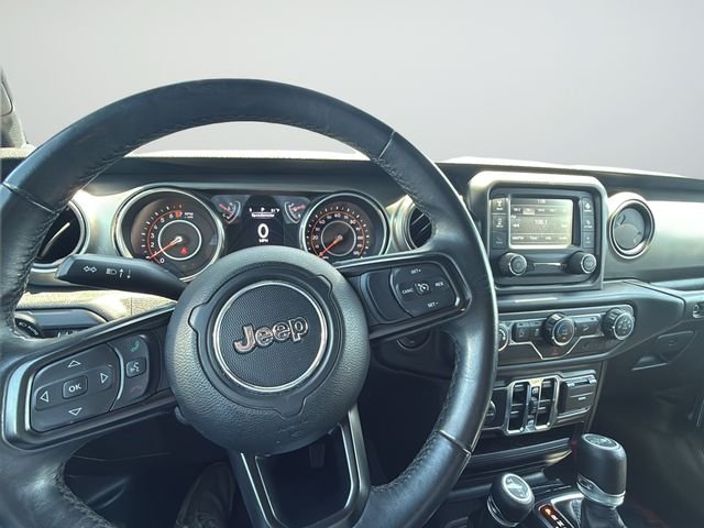 Used 2019 Silver Jeep Unlimited Sport S image 9