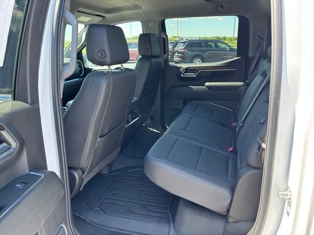 Used 2024 White Frost GMC SLT image 6