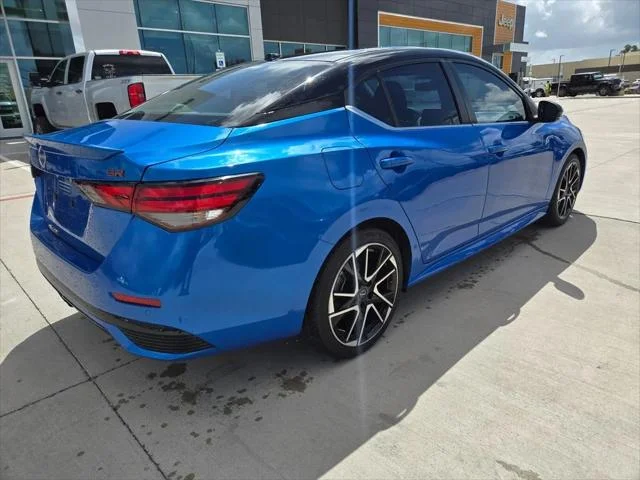 Used 2025 Blue Nissan SR image 3
