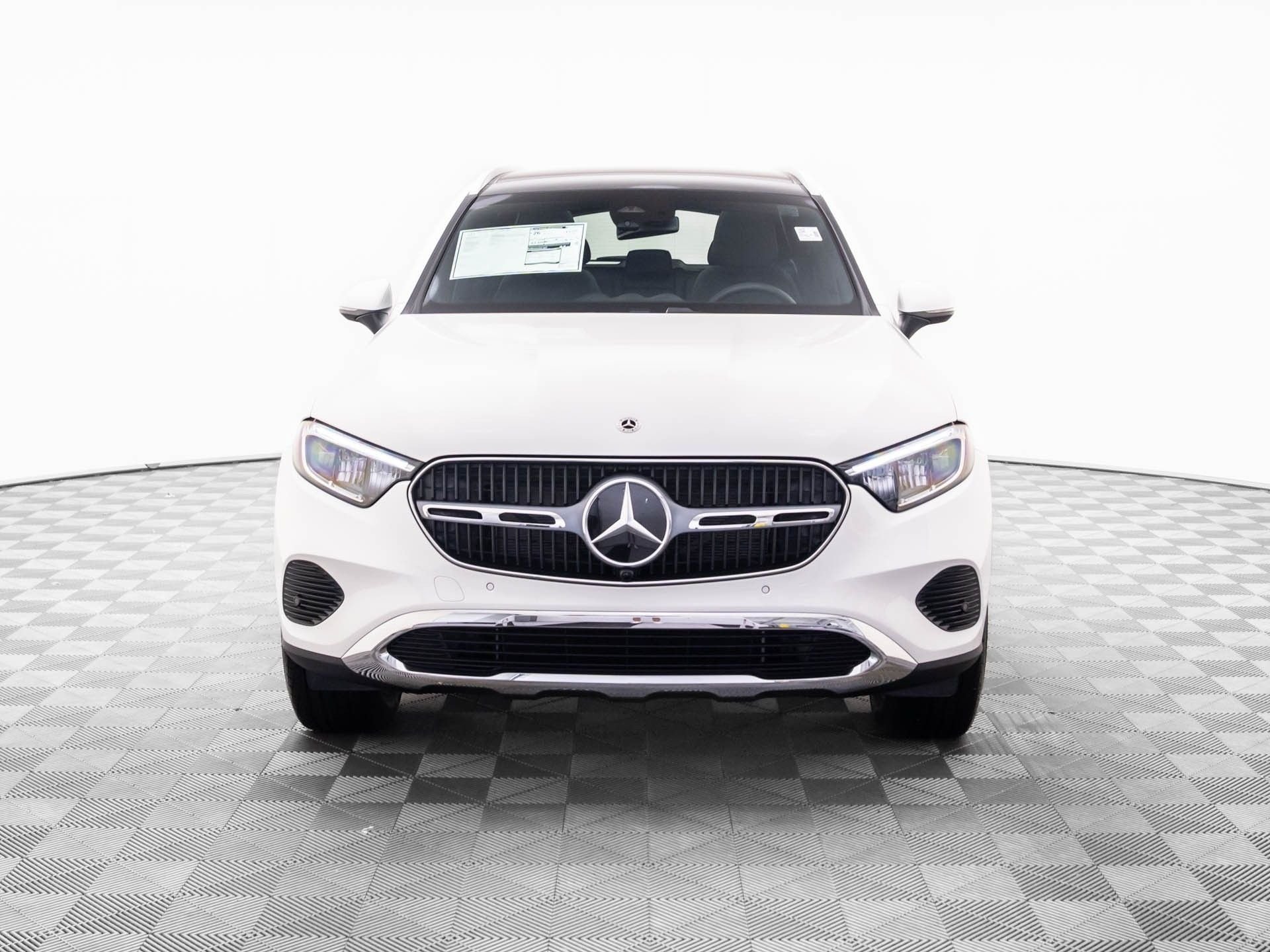 New 2026 White Mercedes-Benz GLC 300 image 8