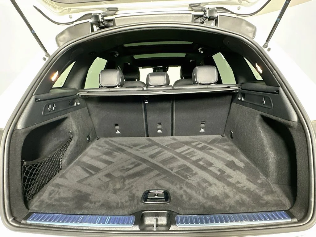 Used 2022 White Mercedes-Benz GLC 43 AMG® image 28