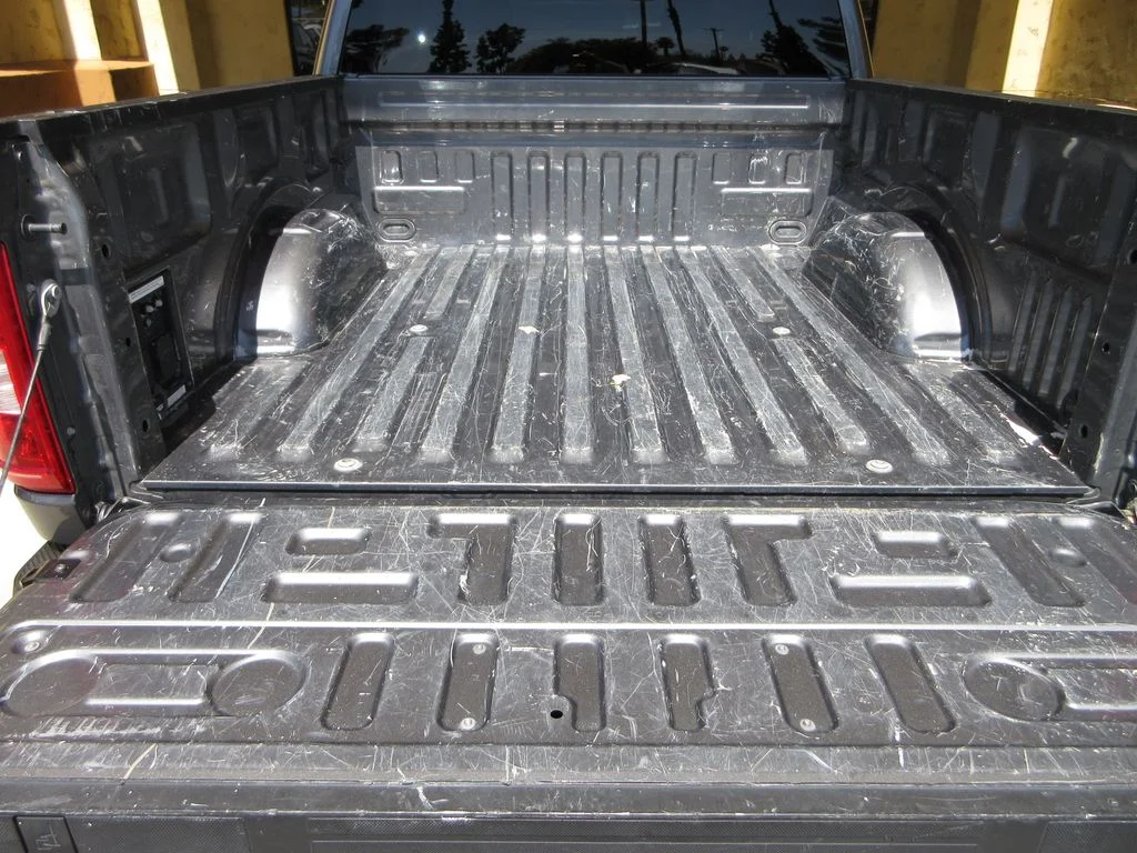 Certified Used 2023 Gray Metallic Ford XLT image 26