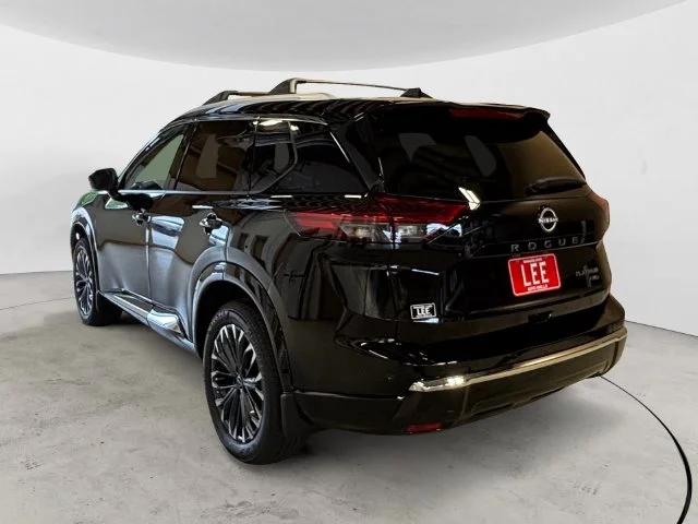 New 2026 Black Nissan Platinum image 3
