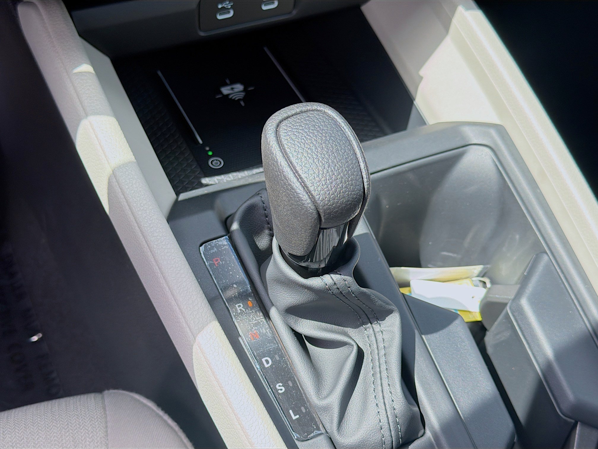 New 2026 Platinum White Pearl Honda LX image 15