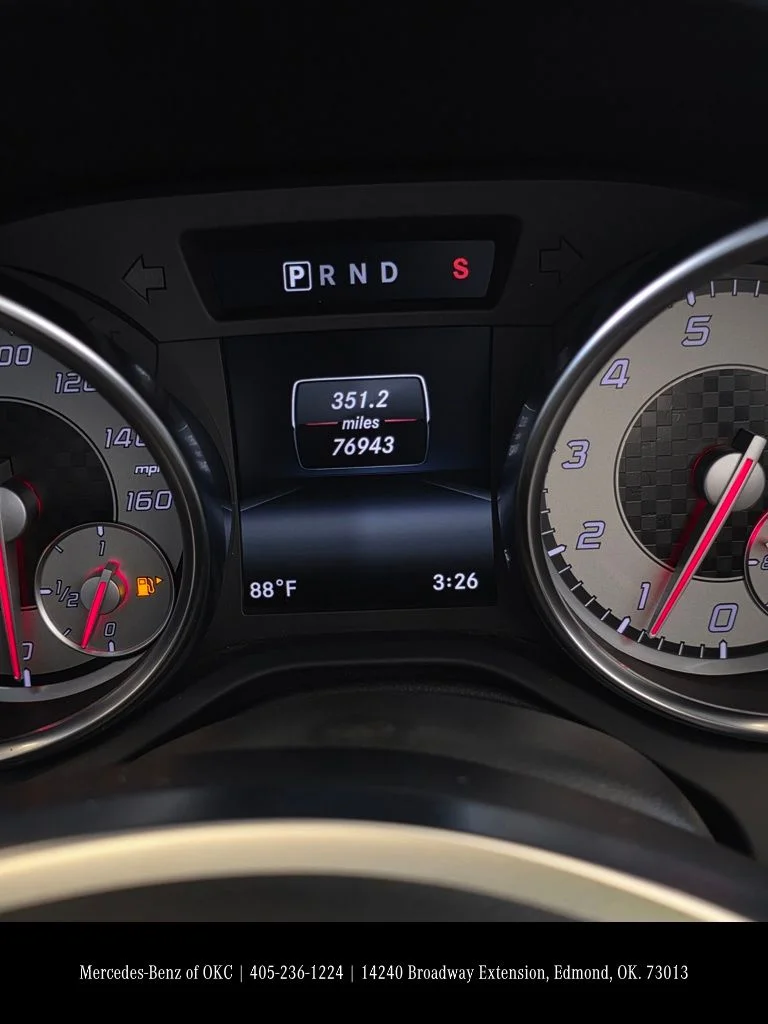 Used 2015 Silver Mercedes-Benz SLK 350 image 9