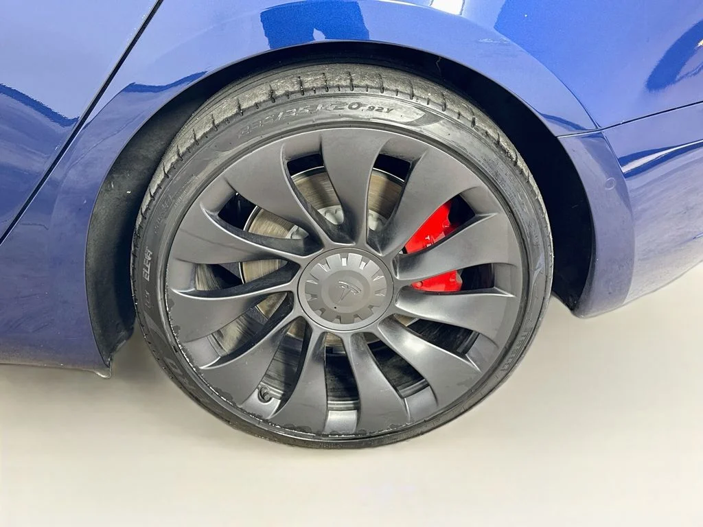 Used 2022 Blue Tesla Performance image 31