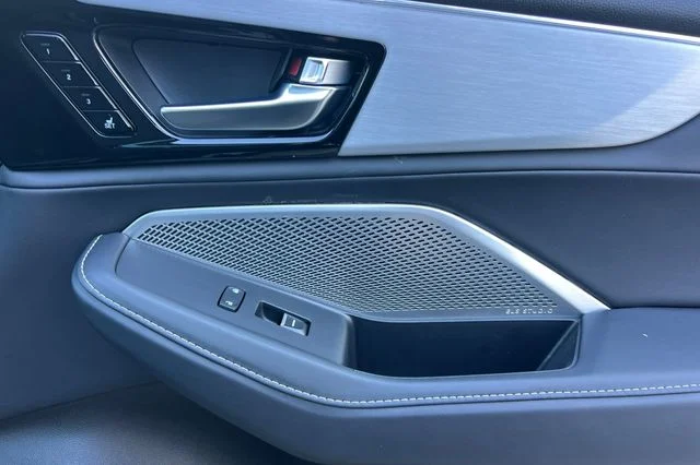 2023 Acura MDX Technology Package - Photo 21