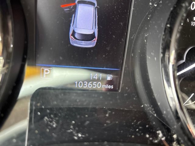 Used 2018 Pearl White Nissan SV image 21