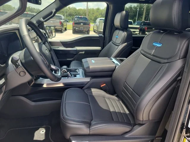 New 2026 Blue Metallic Ford Platinum image 19