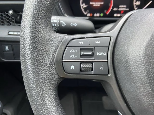 2025 Honda CR-V EX - Photo 16