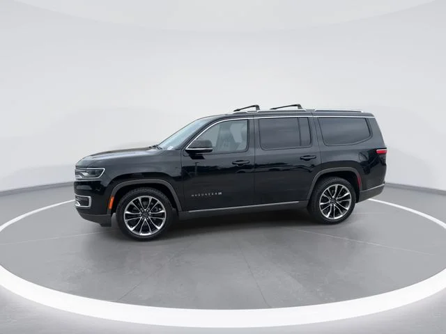 Used 2022 Black Jeep Series III image 3